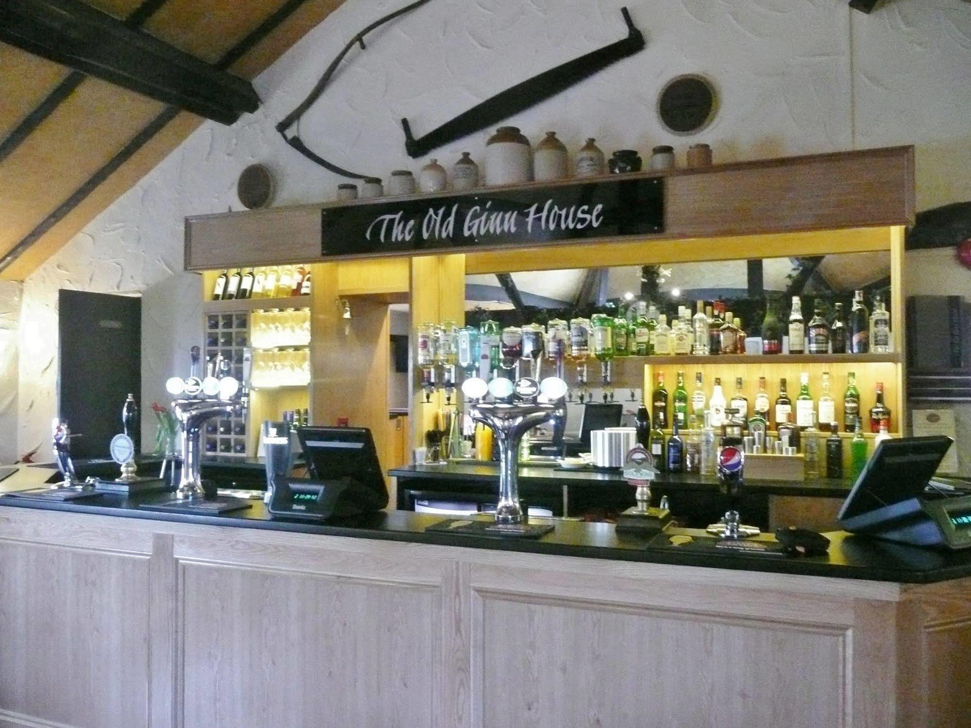 The Old Ginn House Inn Great Clifton Exterior foto